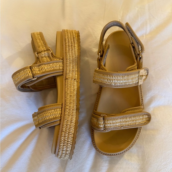 Raffia Platform Wedge Sandals - Picture 6 of 13
